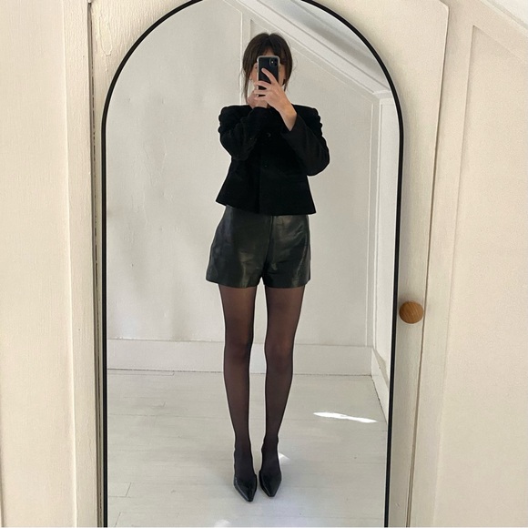 Hugo Buscati Collection Vintage 90s Leather Mini Shorts - Picture 4 of 10